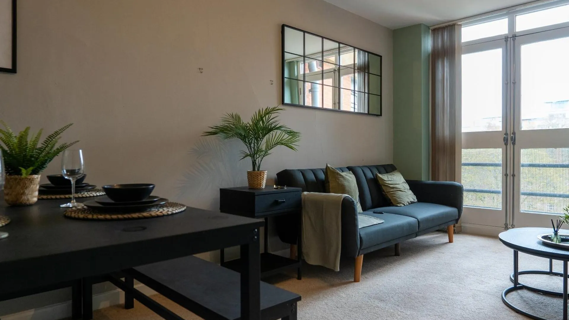 Apartment City Centre - 2Br Apt - Free Parking - Long Stays Nottingham United Kingdom